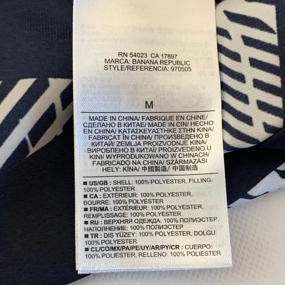 BANANA REPUBLIC•TOP - Picture 7 of 7